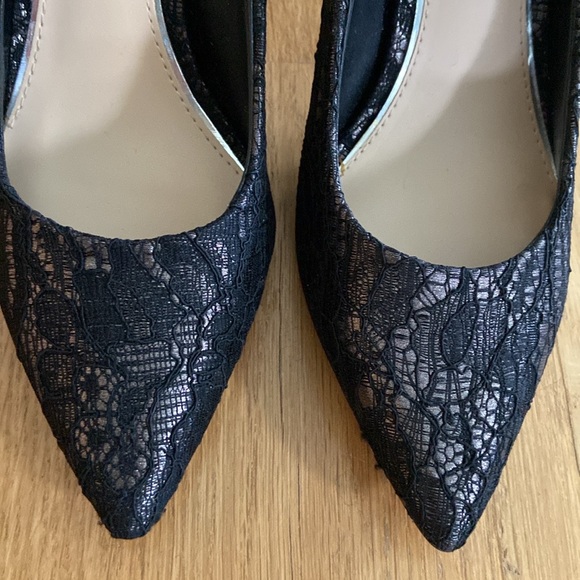 Jessica Simpson Like New “Carpena” Lacy Heels - Picture 6 of 14